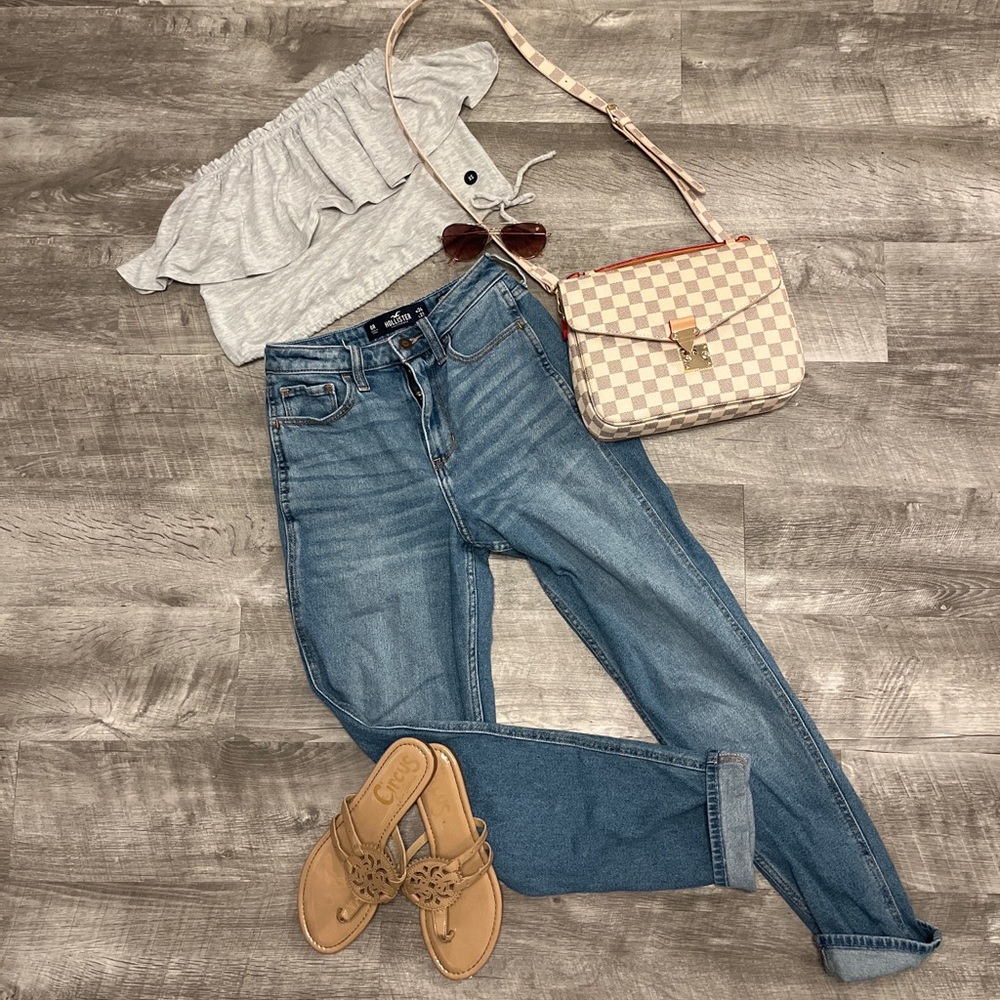 Abercrombie & Fitch Strapless Crop top